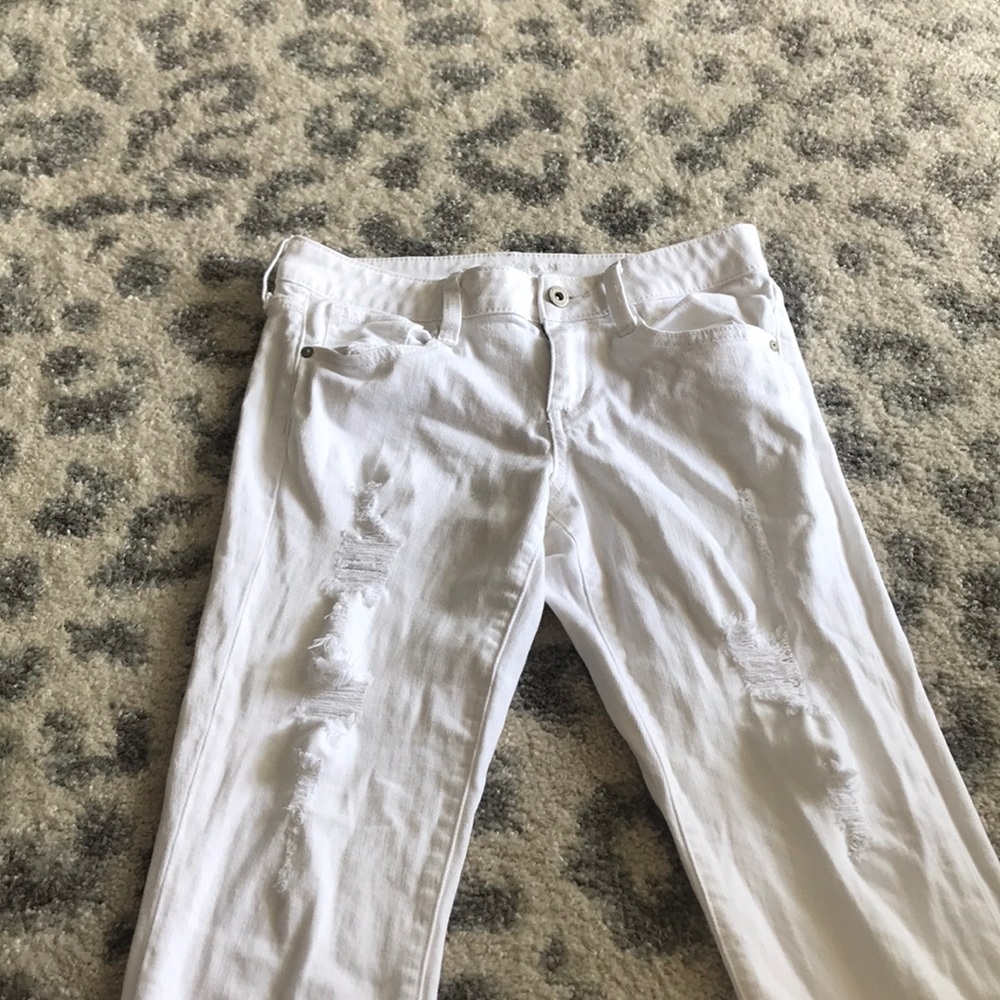 White Ripped Capris